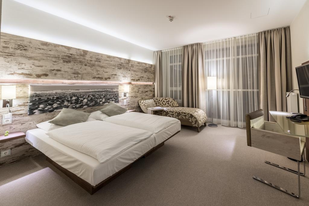 Arkadenhaus - Hotel Freiherr Von Schwarzenberg Papenburg Eksteriør billede